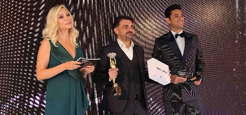 ''Eser Memişoğlu'' yılın en iyi yazılım firması oldu!