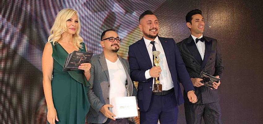 ''Creodive'' Yılın En İyi Dijital Medya Ve Sosyal Medya Ajansı oldu!